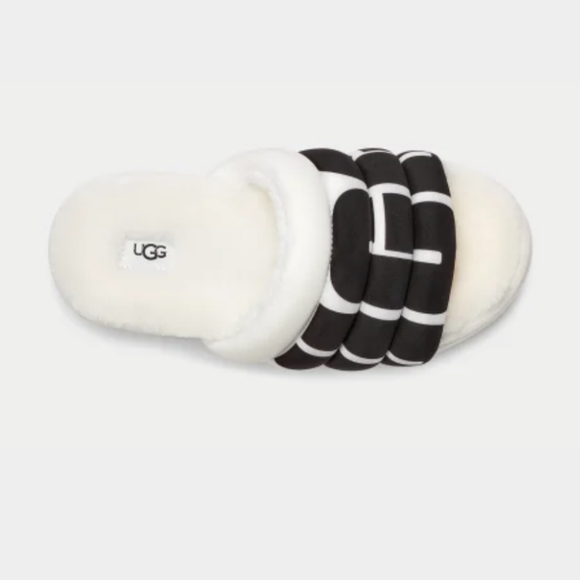 Ugg Slides - Picture 4 of 5